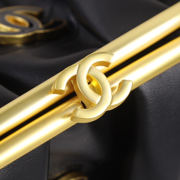 CHANEL CC CHAIN DOME FRAME CLUTCH EMBELLISHED LAMBSKIN BLACK 30CM - Image 7