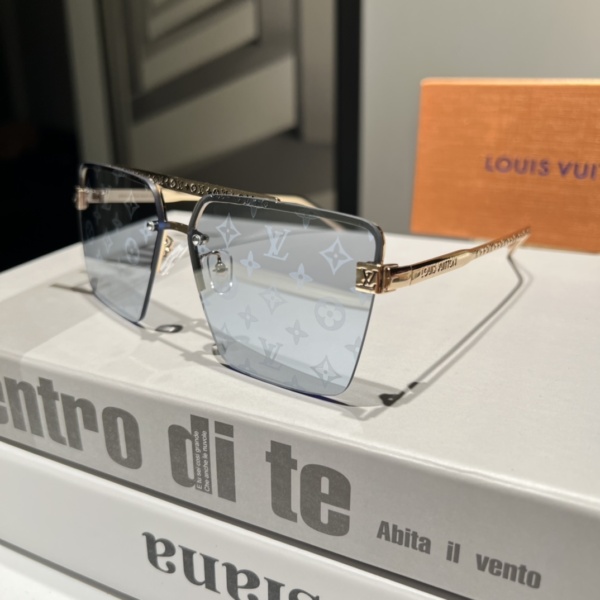 LOUIS VUITTON MY MONOGRAM METAL SQUARE SUNGLASSES GOLD AND MONOGRAM BLUE - Image 2