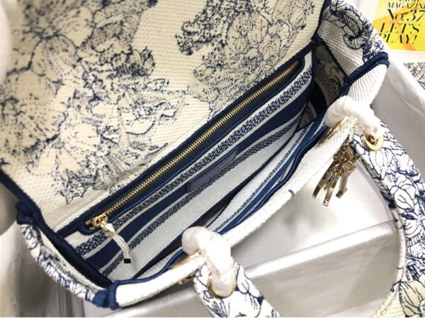 DIOR PERSONALIZED MEDIUM LADY D-LITE BAG BLUE RÊVE D’INFINI EMBROIDERY 24CM M0565ORVX M933 - Image 4