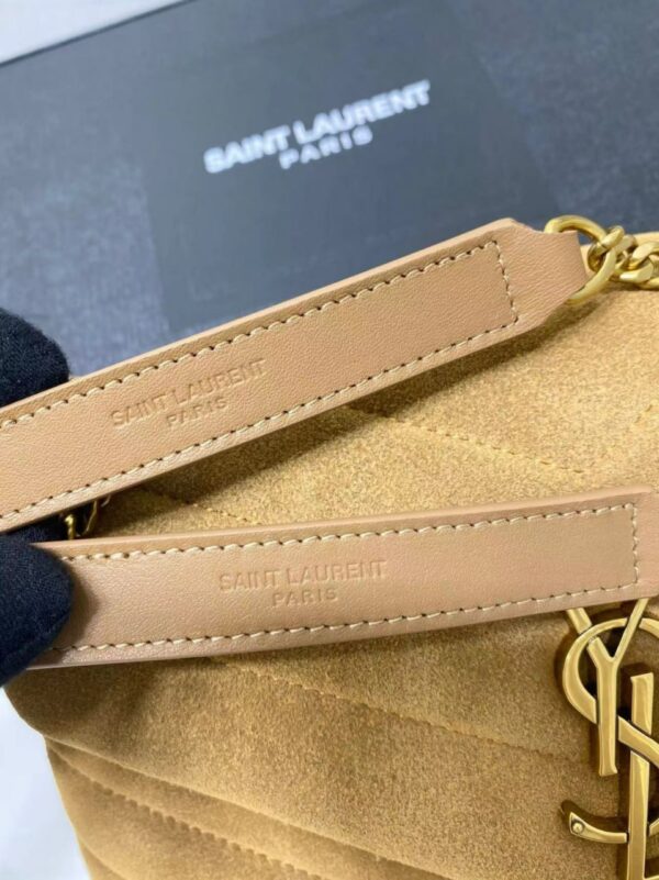 Saint Laurent Loulou small shoulder bag - Image 3