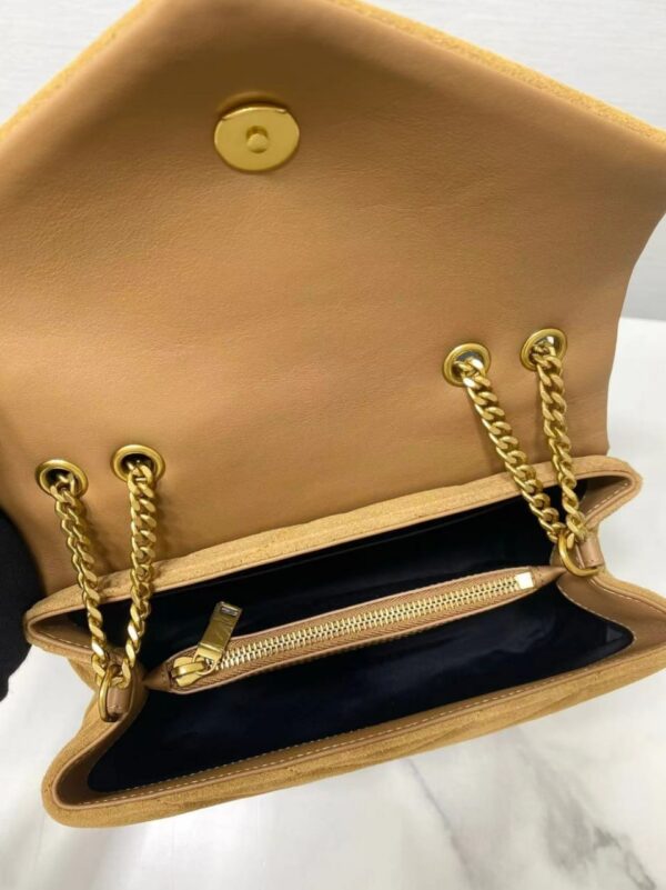 Saint Laurent Loulou small shoulder bag - Image 5