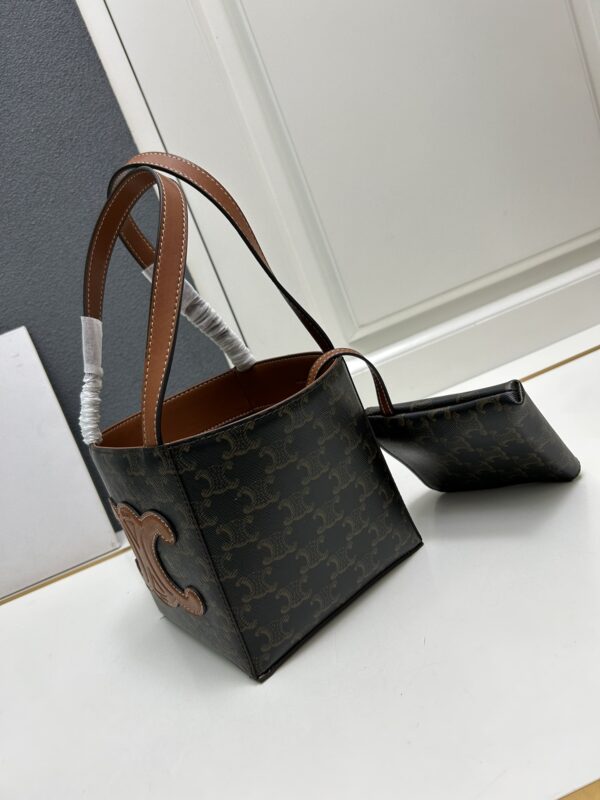 Celine Cube Triomphe Bag - Image 6