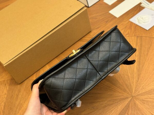 CHANEL MEDIUM COCO HANDLE BAG - Image 6
