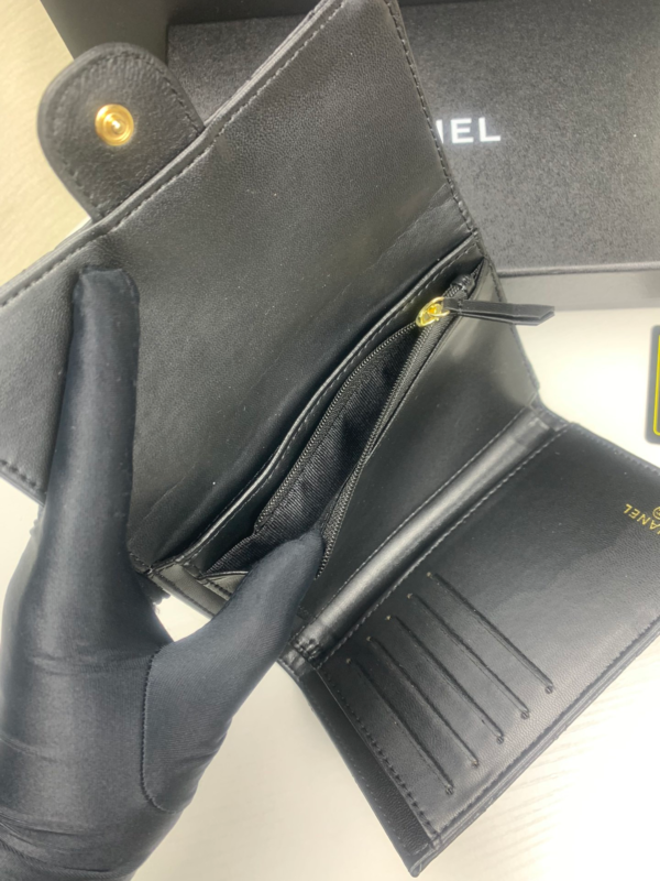 CHANEL CLASSIC CARD HOLDER BLACK 15CM - Image 3