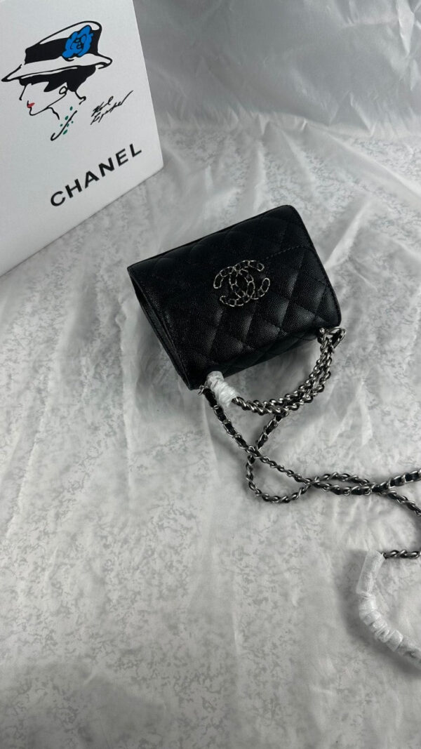 CHANEL TOP HANDLE CLUTCH WITH CHAIN IN CAVIAR SILVER HARDWARE BLACK 15CM - Image 4