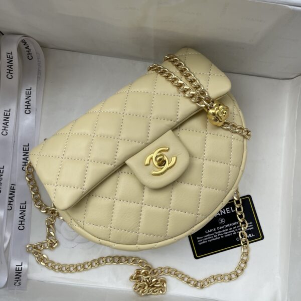 CHANEL MINI FLAP BAG - Image 7