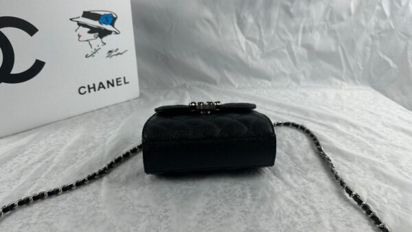 CHANEL TOP HANDLE CLUTCH WITH CHAIN IN CAVIAR SILVER HARDWARE BLACK 15CM - Image 9