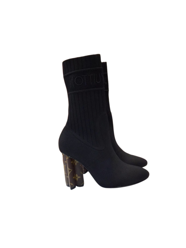 LV WOMEN’S BOOTS