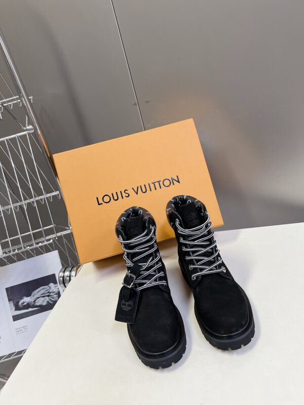 LV WOMEN'S BOOTS - Image 2