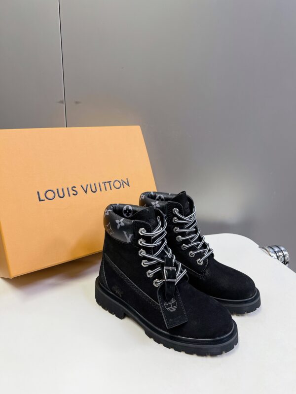LV WOMEN'S BOOTS - Image 3