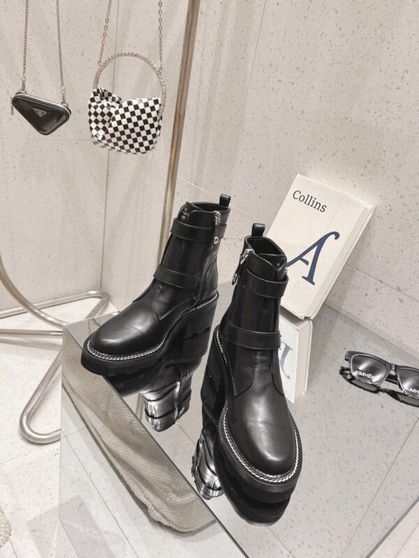 LV WOMEN’S BOOTS - Image 3