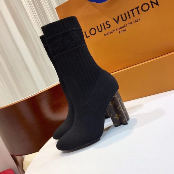 LV WOMEN’S BOOTS - Image 5