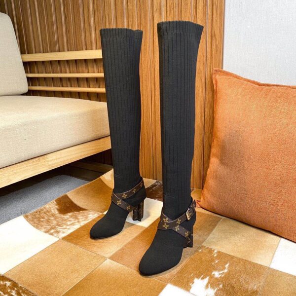 LV WOMEN’S BOOTS - Image 4