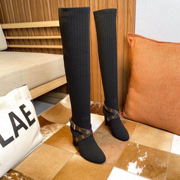 LV WOMEN’S BOOTS - Image 6
