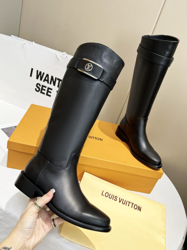 LV WOMEN’S BOOTS - Image 2