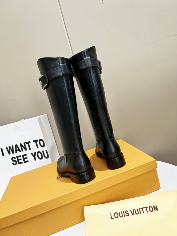 LV WOMEN’S BOOTS - Image 4