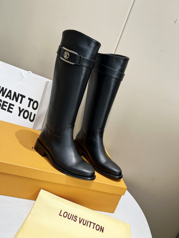 LV WOMEN’S BOOTS - Image 5