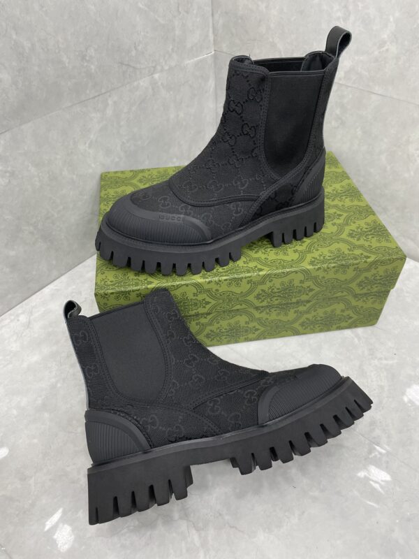GUCCI WOMEN’S BOOTS - Image 5
