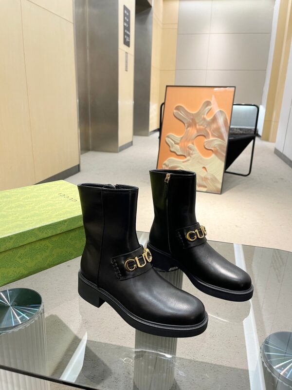 GUCCI WOMEN’S BOOTS - Image 4