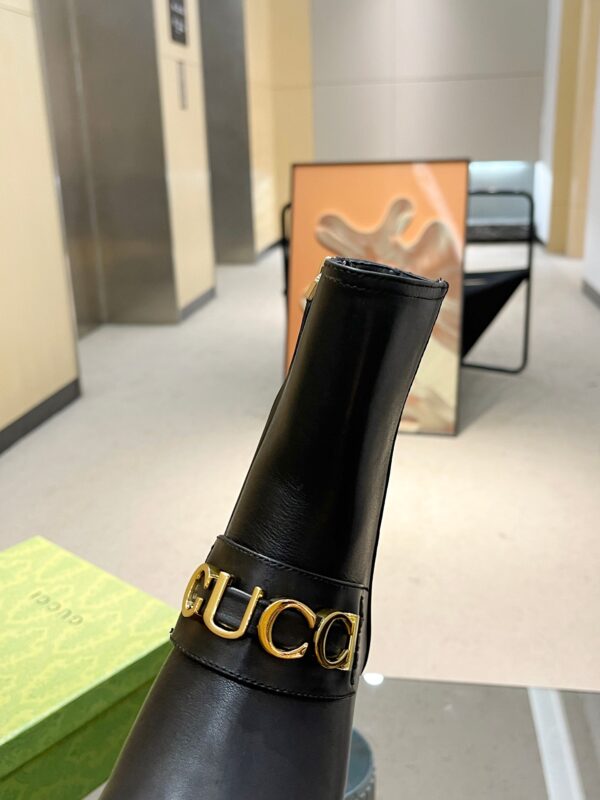 GUCCI WOMEN’S BOOTS - Image 9
