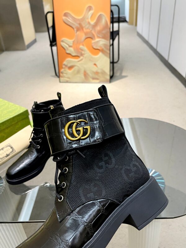 GUCCI WOMEN’S BOOTS - Image 4