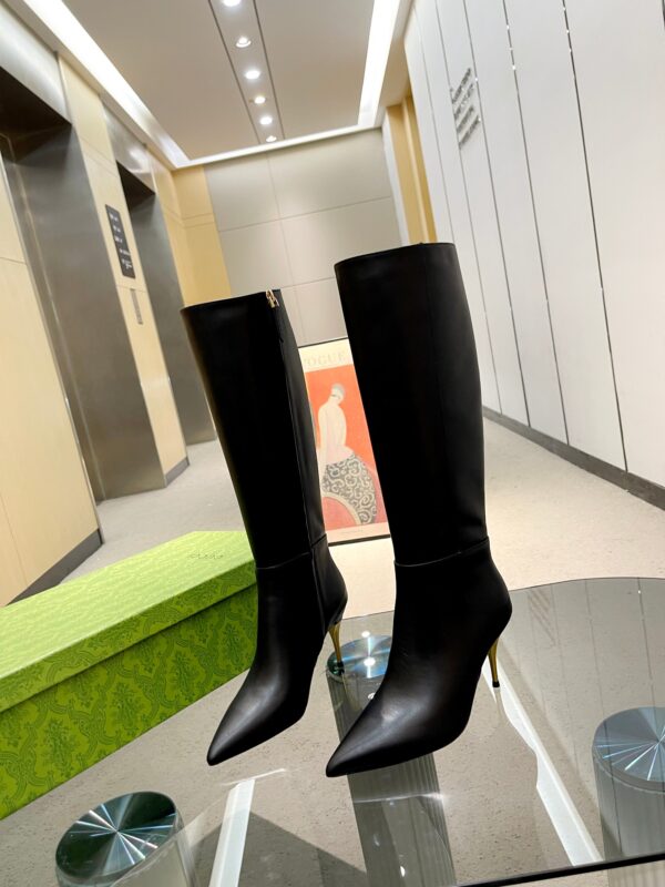 GUCCI WOMEN’S BOOTS - Image 2