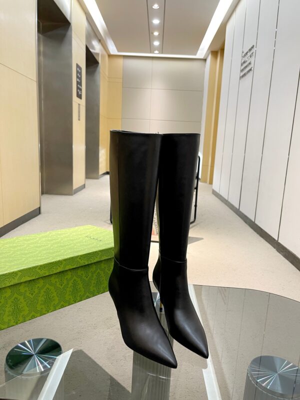 GUCCI WOMEN’S BOOTS - Image 6