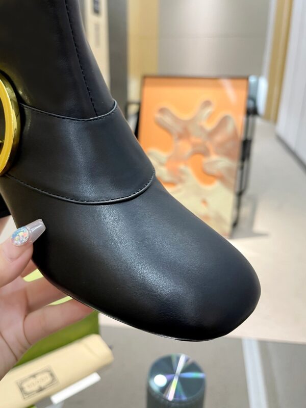 GUCCI WOMEN’S BOOTS - Image 8