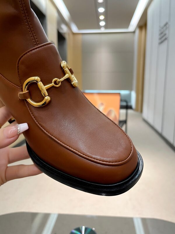 GUCCI WOMEN’S BOOTS - Image 10