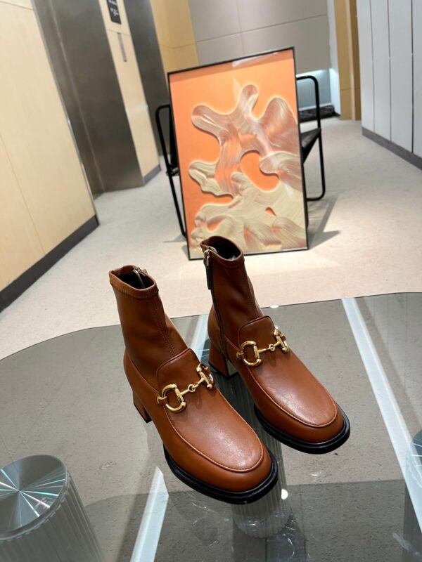 GUCCI WOMEN’S BOOTS - Image 5