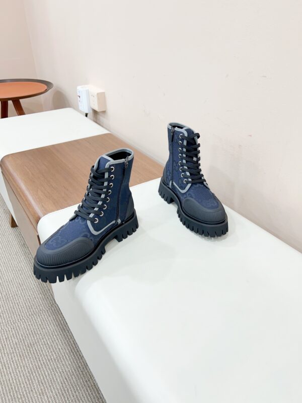 GUCCI WOMEN’S BOOTS - Image 7