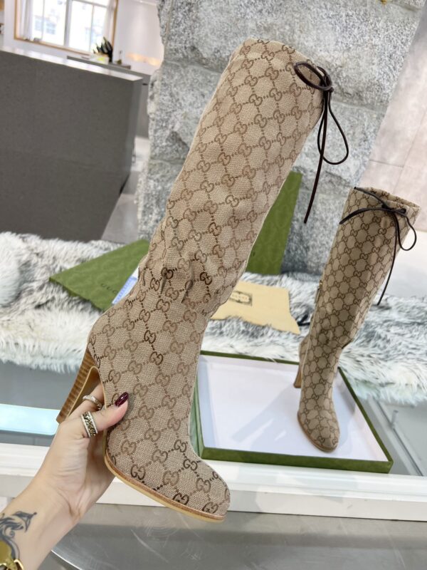 GUCCI WOMEN’S BOOTS - Image 10