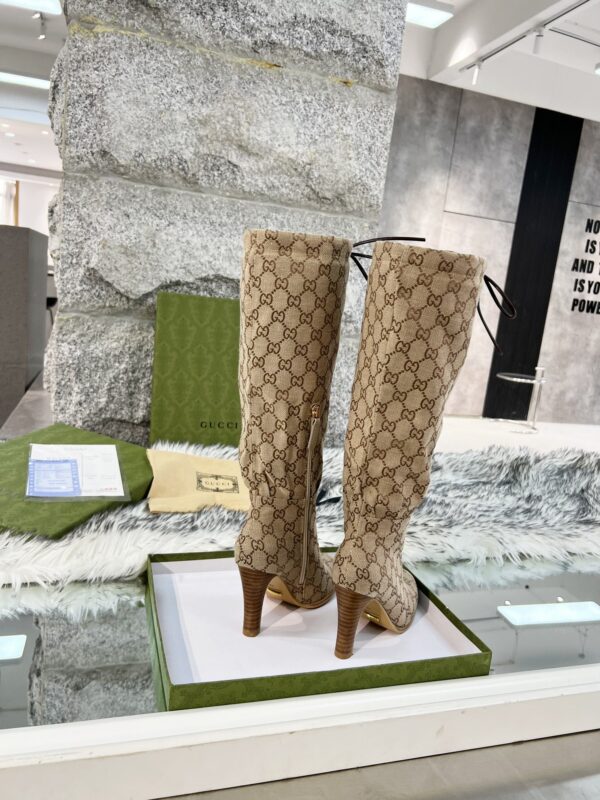 GUCCI WOMEN’S BOOTS - Image 3