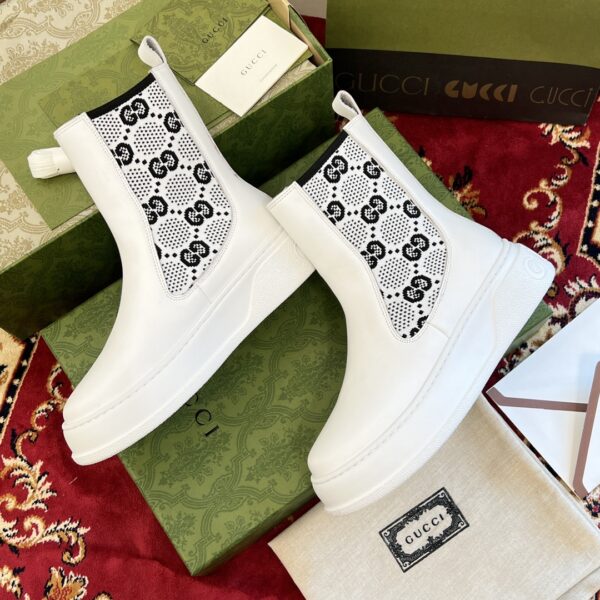 GUCCI WOMEN’S BOOTS - Image 3