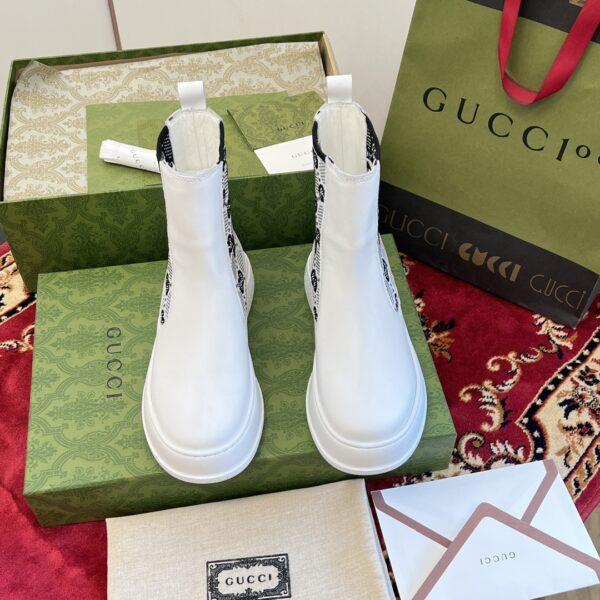 GUCCI WOMEN’S BOOTS - Image 4
