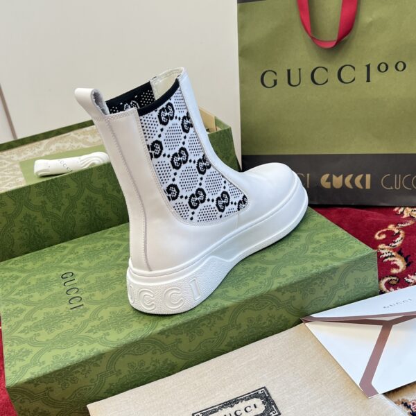 GUCCI WOMEN’S BOOTS - Image 7