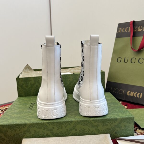 GUCCI WOMEN’S BOOTS - Image 8