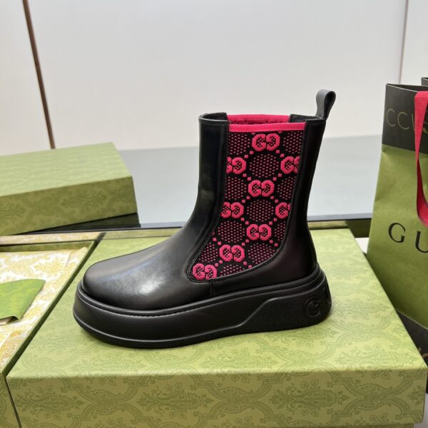 GUCCI WOMEN’S BOOTS - Image 9