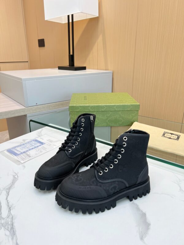 GUCCI WOMEN’S BOOTS - Image 7