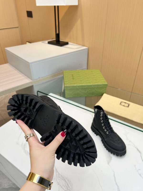 GUCCI WOMEN’S BOOTS - Image 2