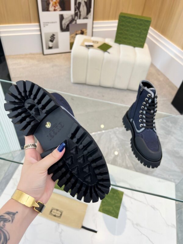 GUCCI WOMEN’S BOOTS - Image 5