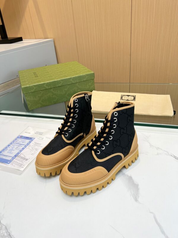 GUCCI WOMEN’S BOOTS - Image 6