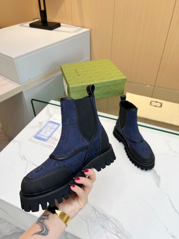GUCCI WOMEN’S BOOTS - Image 5