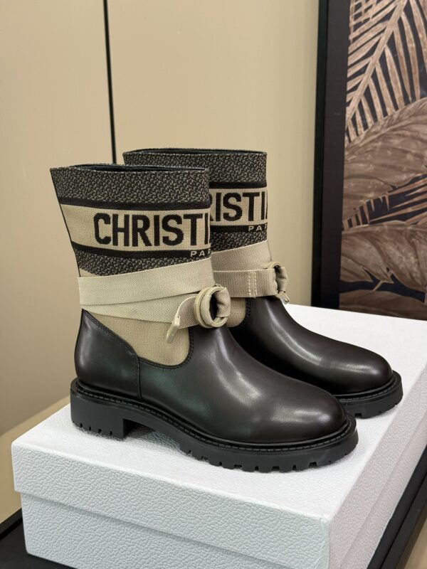 DIOR WOMEN’S BOOTS - Image 2