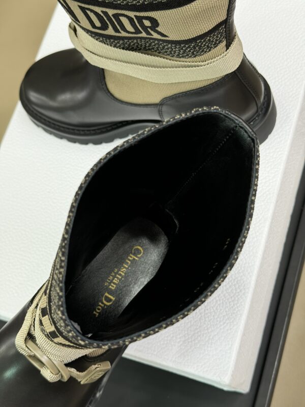 DIOR WOMEN’S BOOTS - Image 9