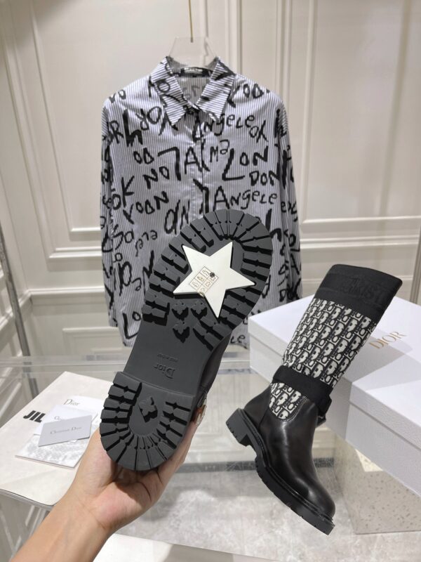 DIOR WOMEN’S BOOTS - Image 9