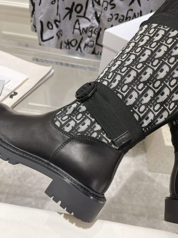 DIOR WOMEN’S BOOTS - Image 10
