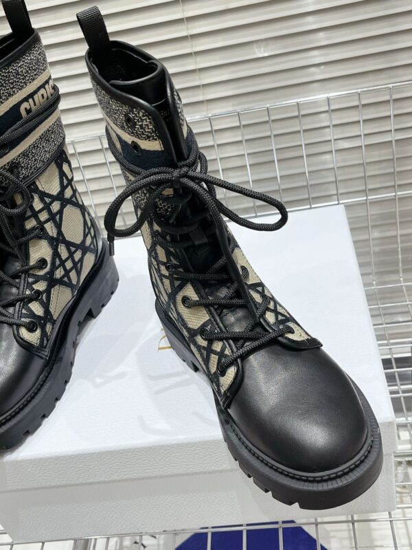 DIOR WOMEN’S BOOTS - Image 6