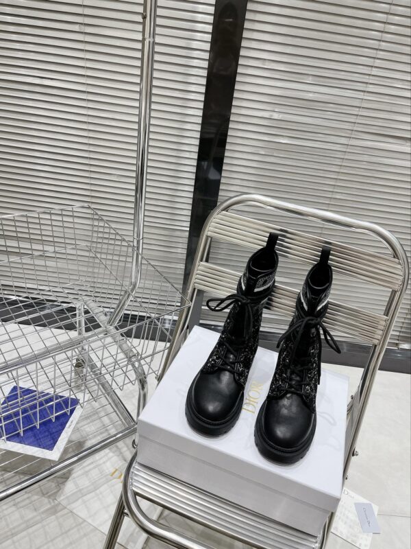 DIOR WOMEN’S BOOTS - Image 2