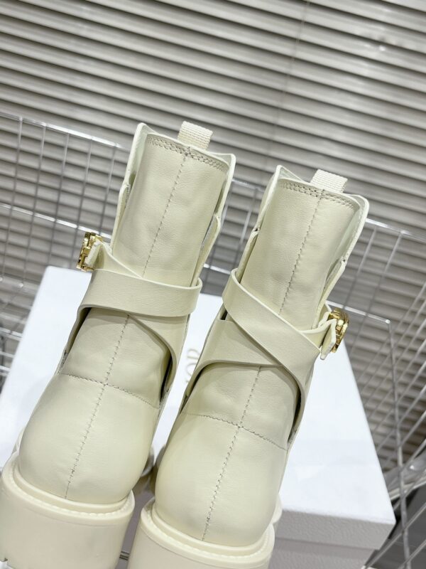 DIOR WOMEN’S BOOTS - Image 8